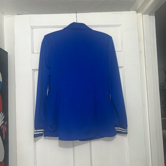 “Send Ur Price?” Amazing Royal Blue Blazer With Striped Cuffs & Matching Pants 💙 - Picture 5 of 9